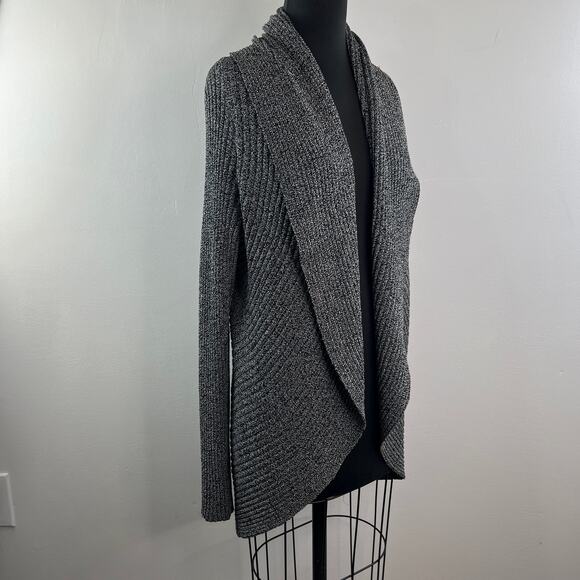 J'envie New York Black White Cardigan Sweater Knit Open Front Shawl Neck O/S 1Sz - Picture 6 of 8